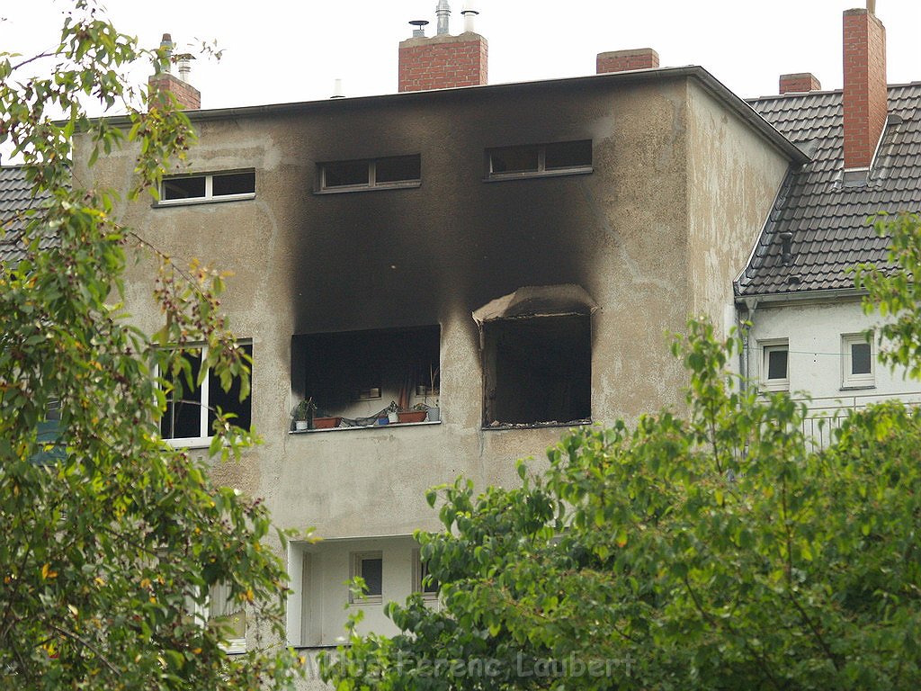 Wohnungsbrand 1 Brandtote Koeln Buchheim Dortmunderstr P91.JPG